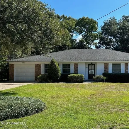 Buy this 3 bed house on 3912 Clifton Ave in Pascagoula, Mississippi