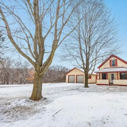 Buy this 2 bed house on 4094 Pittco Road in Suamico, WI 54313