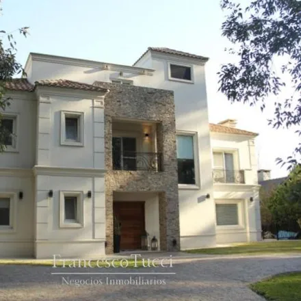 Buy this 5 bed house on unnamed road in Campos de Álvarez, 1746 Francisco Álvarez