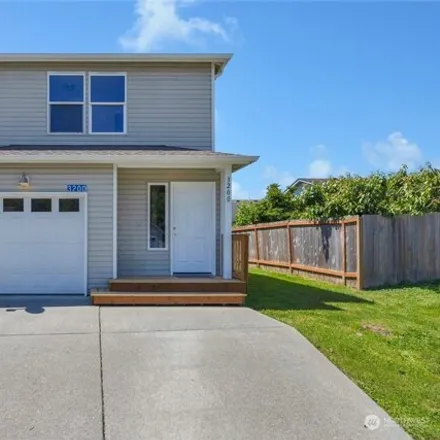 Buy this 4 bed house on 3200 Arbor St in Mount Vernon, Washington