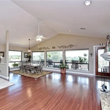 Image 5 - 20602 Hoover Cove, Lago Vista, Travis County, TX 78645, USA - House for sale