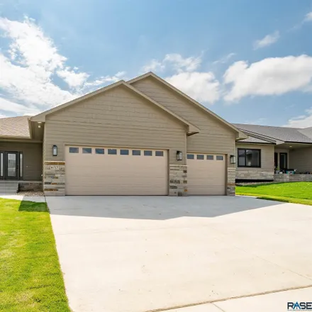 Image 1 - 7495 East Mystic Drive, Pine Lakes Addition, Minnehaha County, SD 57110, USA - House for sale