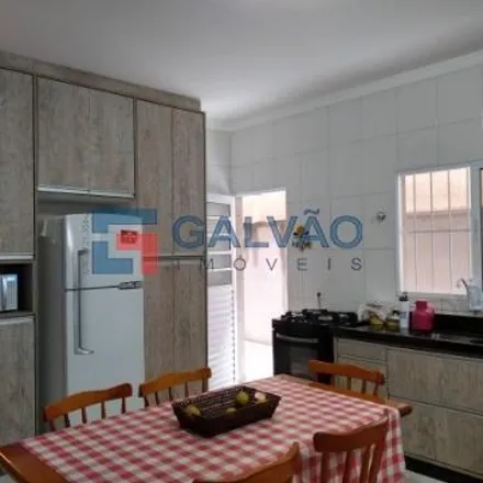 Buy this 2 bed house on Rua João Manoel dos Anjos 165 in Jardim Novo Mundo, Várzea Paulista - SP