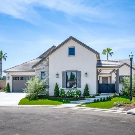 Buy this 3 bed house on Copper River Country Club in East Clubhouse Drive, Fresno County