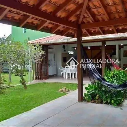 Buy this 4 bed house on Rua Viúva Maria Antônia dos Santos in Centro, Garopaba - SC
