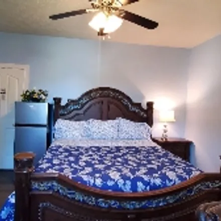 Rent this 1 bed room on 85 Warren Street in Fordham, Hampton