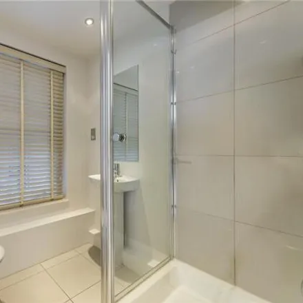 Image 7 - 14 Lincoln Street, London, SW3 2TP, United Kingdom - Room for rent
