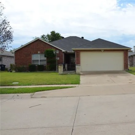Rent this 3 bed house on 4132 Jenny Lake Trail in Fort Worth, TX 76248
