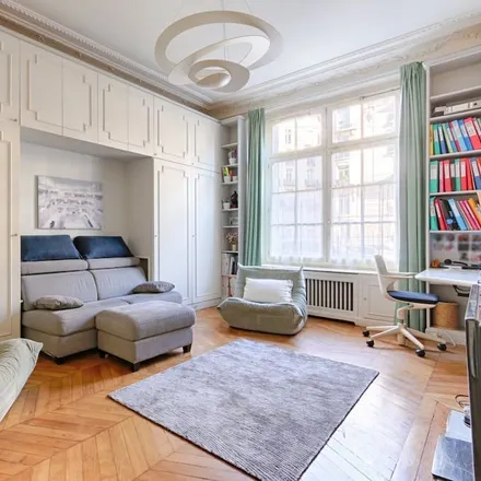 Image 7 - Rue de Passy, 75016 Paris, France - Apartment for rent