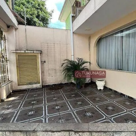 Buy this 3 bed house on Rua São Joaquim in Vila Galvão, Guarulhos - SP