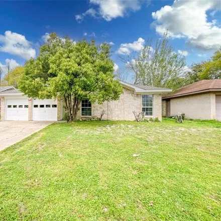 Buy this 3 bed house on 752 Meadowglen Drive in Baytown, TX 77521