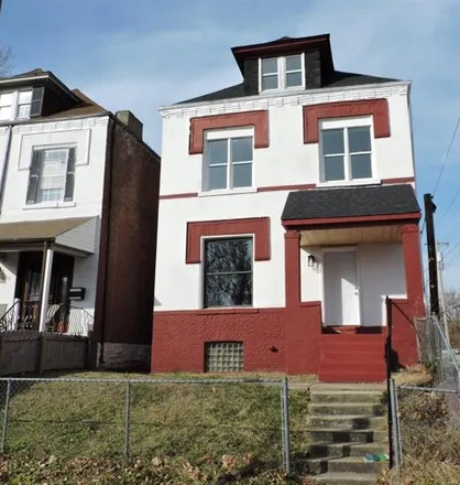 Buy this 3 bed house on 919 Pendleton Avenue in St. Louis, MO 63108