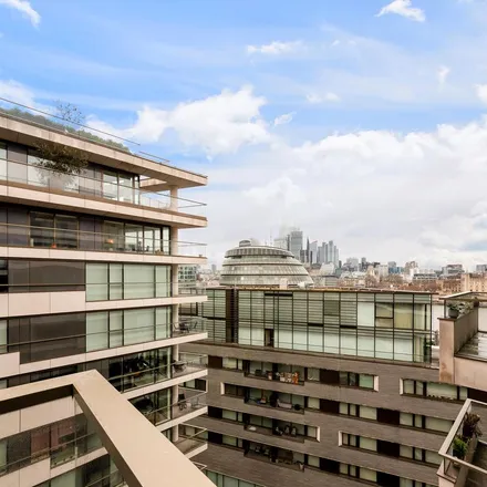 Rent this 2 bed apartment on Cambridge House in Duchess Walk, London