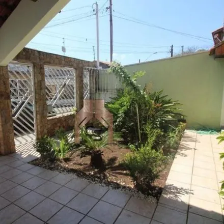 Buy this 4 bed house on Rua Quilombo in Vila Rio, Guarulhos - SP