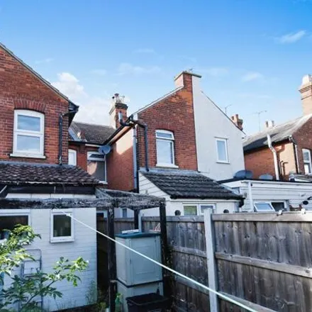 Image 3 - 25 Lilian Road, Burnham-on-Crouch, CM0 8DS, United Kingdom - Townhouse for sale