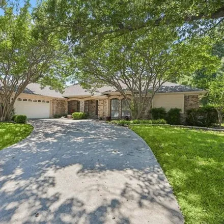Image 1 - 4649 Hillside Drive, North Richland Hills, TX 76180, USA - House for sale