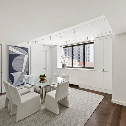 Image 5 - 422 East 72nd Street, New York, NY 10021, USA - Condo for rent