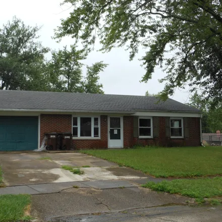 Buy this 3 bed house on 105 Sharp Lane in Greenville, OH 45331