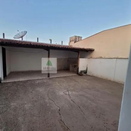 Buy this studio house on Rua Manoel de Bastos in Vila Santa Maria de Nazaré, Anápolis - GO