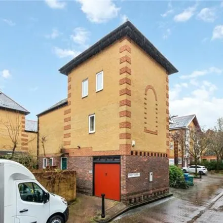 Buy this 4 bed house on Hardy Close in Canada Water, London