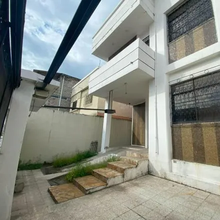 Buy this 6 bed house on Cumbaratza in 090103, Guayaquil