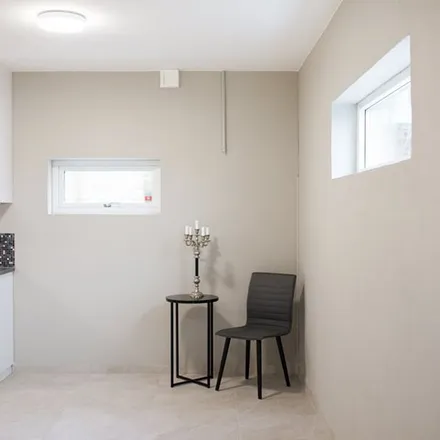 Rent this 2 bed apartment on Bergegårdsvägen in 423 53 Torslanda, Sweden