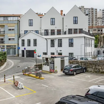 Image 12 - Rua Fervença, 4430-109 Vila Nova de Gaia, Portugal - Apartment for rent
