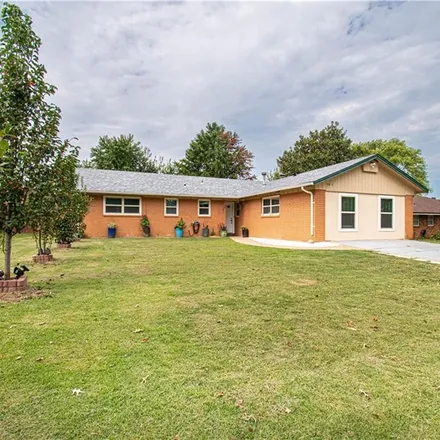 Buy this 4 bed house on 504 North 14th Street in Rogers, AR 72756