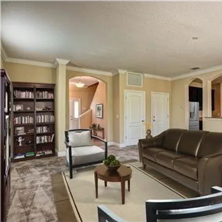 Image 3 - 3629 E Sterling Cir, Tampa, Florida, 33629 - House for sale