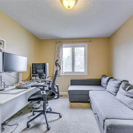 Rent this 3 bed apartment on 4121 Costello Court in Burlington, ON L7L 5N3