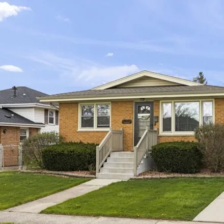 Buy this 3 bed house on 6762 165th Place in Tinley Park, IL 60477