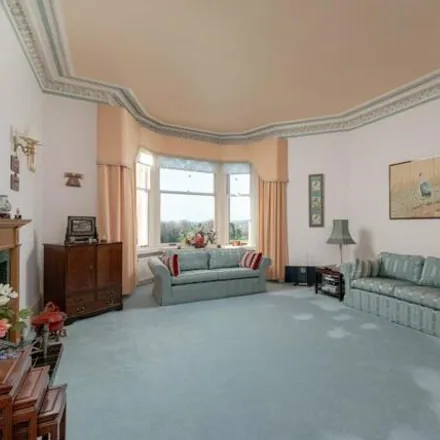 Image 6 - 38 Barnton Avenue, City of Edinburgh, EH4 6JR, United Kingdom - Apartment for sale