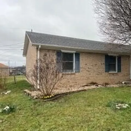 Rent this 3 bed house on 100 Edwards Road in Nicholasville, KY 40356