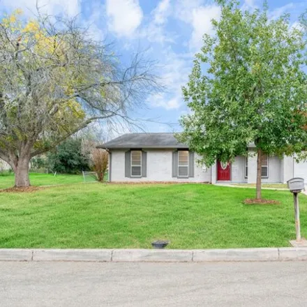 Buy this 4 bed house on 12517 Northledge Drive in Live Oak, Bexar County