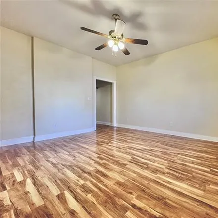 Image 2 - 604 North Woodlawn Avenue, Metairie, LA 70001, USA - Duplex for rent