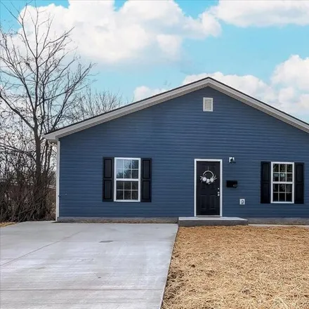 Buy this 3 bed house on 429 Clements Avenue in Frankfort, KY 40601