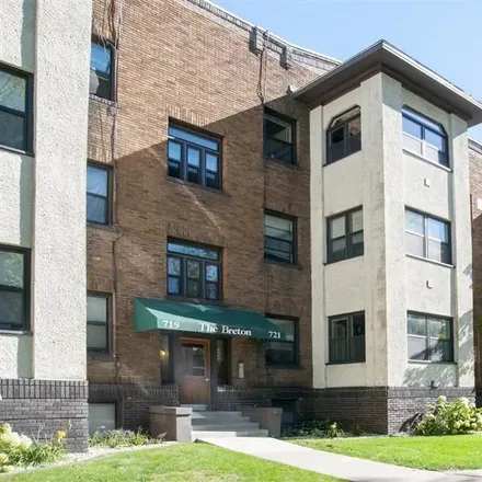 Rent this 1 bed apartment on The Breton in Southeast 8th Avenue, Minneapolis