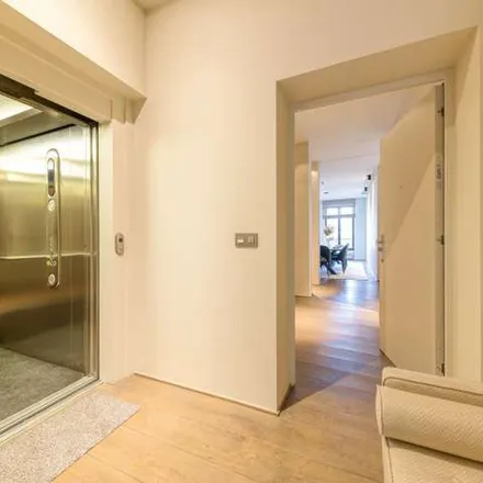 Image 9 - Grote Zavel - Grand Sablon, Rue Ernest Allard - Ernest Allardstraat, 1000 Brussels, Belgium - Apartment for rent