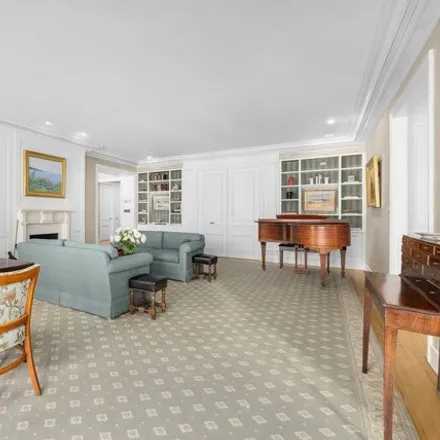 Image 4 - 136 East 79th Street, New York, NY 10075, USA - Apartment for sale