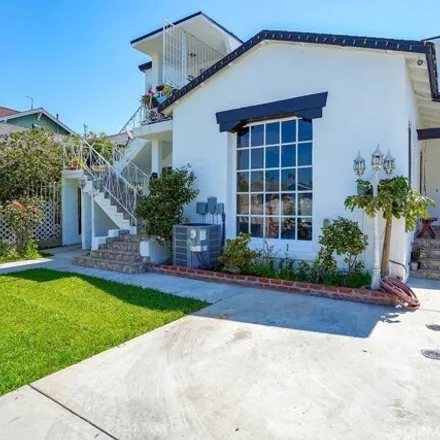 Buy this 5 bed house on South Bronson Avenue in Los Angeles, CA 90018