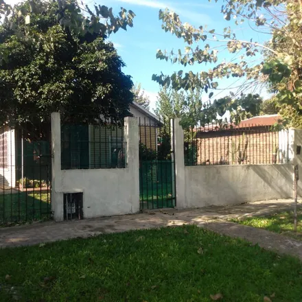 Buy this 1 bed house on Chubut in Partido de Lomas de Zamora, 1844 San José