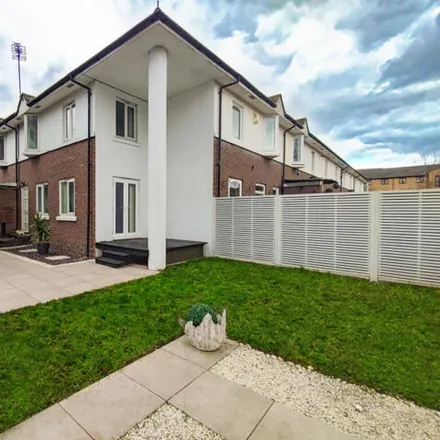 Buy this 2 bed townhouse on 1-34 Francis Close in Cubitt Town, London