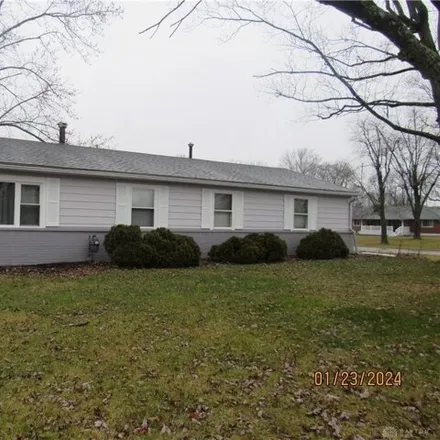 Image 6 - 2140 West Mile Road, Springfield, OH 45503, USA - House for sale