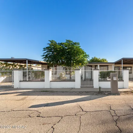 Buy this 3 bed house on 1918 East Canada Street in Tucson, AZ 85706