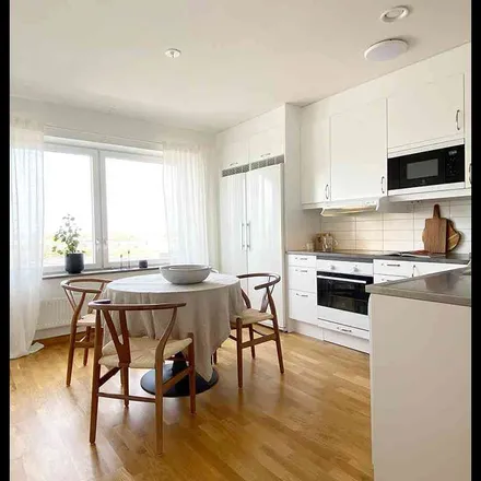Rent this 2 bed apartment on Sveagatan 1 in 582 21 Linköping, Sweden
