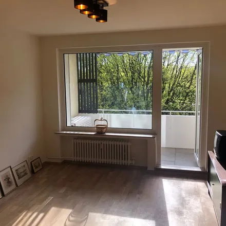 Rent this 6 bed apartment on Ludwig-Roselius-Allee 180 in 28327 Bremen, Germany