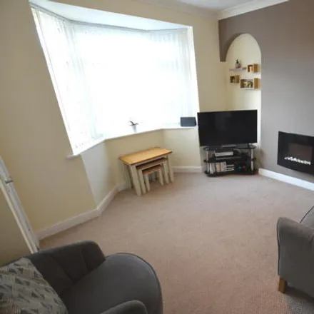 Image 4 - Charnock Hall Road, Sheffield, S12 3HF, United Kingdom - House for rent
