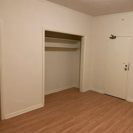Image 3 - 746 S Coronado St, Unit 209 - Apartment for rent