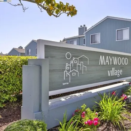 Buy this 2 bed condo on Maywood Lane in Martinez, CA 94553