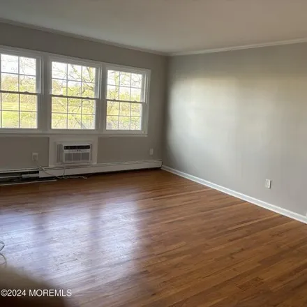 Image 4 - 124 Stonehurst Boulevard, Freehold Township, NJ 07728, USA - Condo for rent